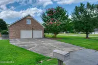 1601 Darian Drive, Elizabeth City, NC 27909 — 3-bedroom home in Northeastern Terrace, Elizabeth City, NC, photo 24 of 25: XE5R9468_hdr