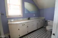 210 N Harvey Street, Washington, NC 27889 — 3-bedroom home, Washington, NC, photo 7 of 21: IMG_5989