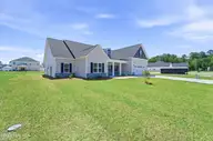 288 Water Wagon Trail, Jacksonville, NC 28546 — 4-bedroom home in Stateside, Jacksonville, NC, photo 2 of 39: DSC07334