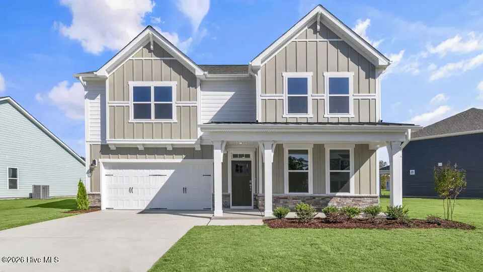 1020 Martin Farms Boulevard, Aberdeen, NC 28315 — 4-bedroom home in Martin Farms, Aberdeen, NC, photo 1 of 35: Lawson C