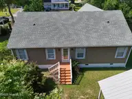 5875 Lycia Lane SW, Ocean Isle Beach, NC 28469 — 3-bedroom home in Crownstream, Ocean Isle Beach, NC, photo 5 of 25