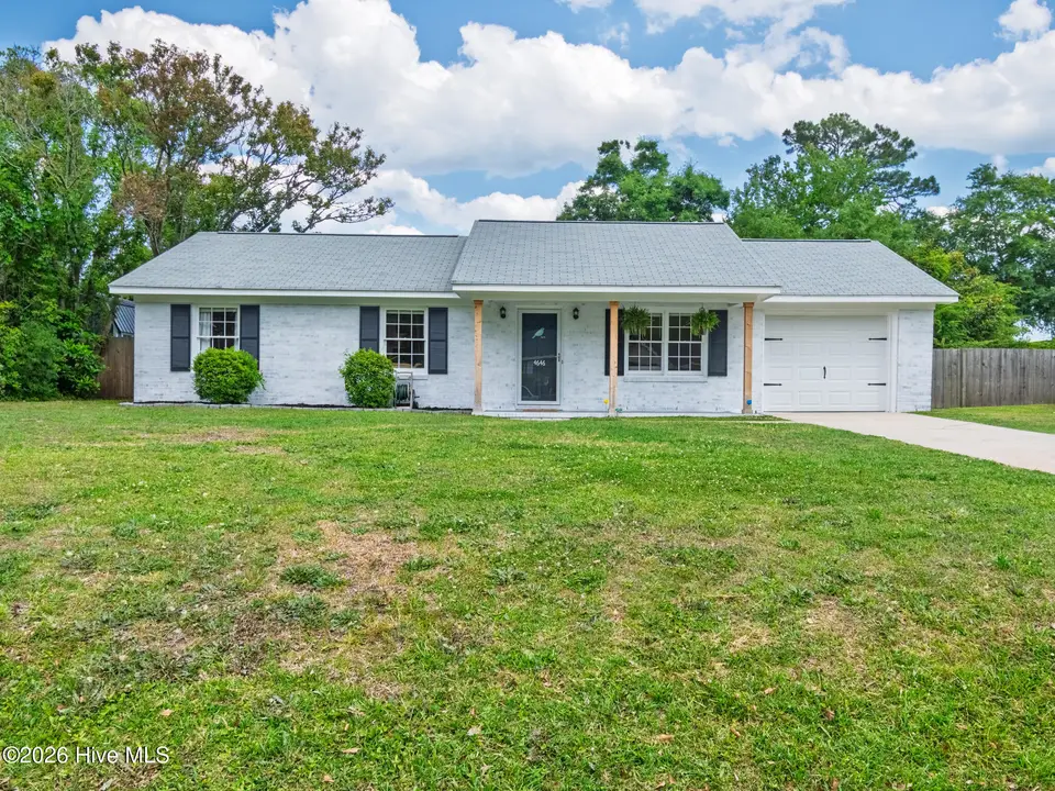 4646 Bramton Road, Wilmington, NC 28405 — 3-bedroom home in Kings Grant, Wilmington, NC, photo 1 of 34: _SCL5316-HDR