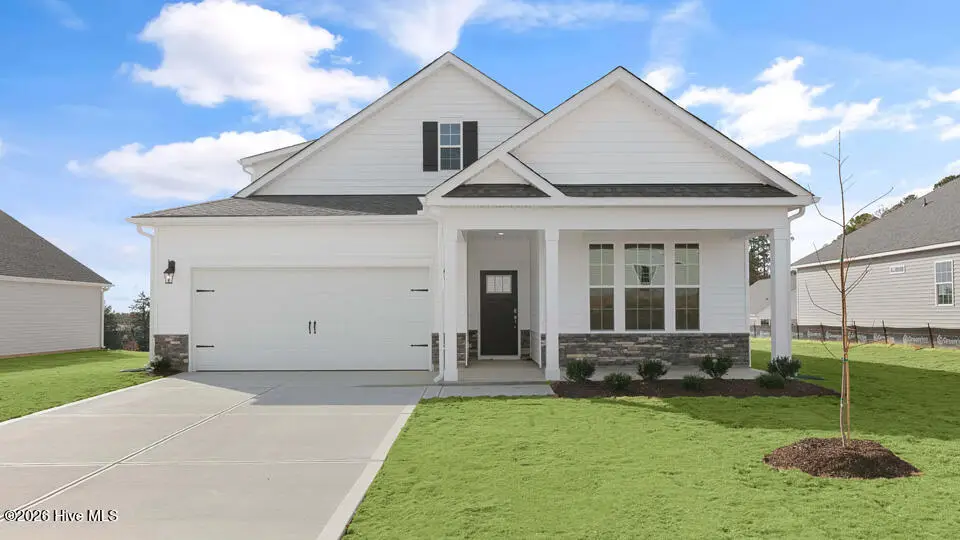 421 Thistle Meadow Lane, Aberdeen, NC 28315 — 3-bedroom home in Collinswood, Aberdeen, NC, photo 1 of 23: Clifton C3