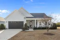 204 Taylorwood Drive, Beaufort, NC 28516 — 3-bedroom waterfront home in Beaufort Club, Beaufort, NC, photo 3 of 53: 1-web-or-mls-1S3A5543