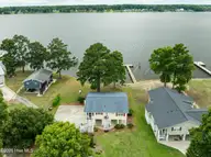22 Oak Point Road, Chocowinity, NC 27817 — 2-bedroom waterfront home in Bayside Shores, Chocowinity, NC, photo 1 of 51: DJI_0375