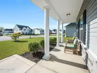519 White Shoal Way, Sneads Ferry, NC 28460 — 4-bedroom home in Windpointe, Sneads Ferry, NC, photo 5 of 63