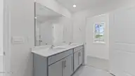 2023 Minnette Circle, New Bern, NC 28562 — 5-bedroom home in West New Bern, New Bern, NC, photo 18 of 39: 2002 Minnette Circle