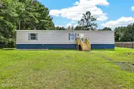 125 Woodleaf Lane, Jacksonville, NC 28540 — 3-bedroom manufactured home in King Estates, Jacksonville, NC, photo 2 of 34