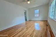 1105 W Washington Avenue, Kinston, NC 28501 — 3-bedroom home, Kinston, NC, photo 13 of 44: IMG_0575