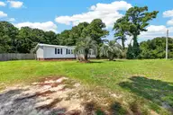 102 Seabird Lane, Sneads Ferry, NC 28460 — 3-bedroom manufactured home, Sneads Ferry, NC, photo 5 of 39