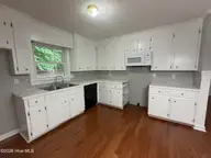 2010 Westwood Drive, Kinston, NC 28504 — 3-bedroom home, Kinston, NC, photo 8 of 25: IMG_3166