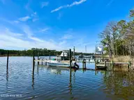 5514 Gondolier Drive, New Bern, NC 28560 — 4-bedroom waterfront home in Fairfield Harbour, New Bern, NC, photo 10 of 33: 5514 Gondolier Dr.