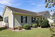 390 Olive Branch Boulevard, Grifton, NC 28530 — 3-bedroom home in Field Of Dreams, Grifton, NC, photo 3 of 58: 3-web-or-mls-IMG_8129