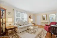 206 Royal Oak Drive, Wilmington, NC 28409 — 4-bedroom waterfront home in Hickory Knoll, Wilmington, NC, photo 14 of 60