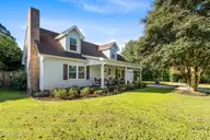 937 Lorraine Drive, Wilmington, NC 28412 — 3-bedroom home in Arrowhead, Wilmington, NC, photo 6 of 51: 2-web-or-mls-DSC08968