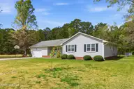 2636 Kevin Drive, Kinston, NC 28501 — 3-bedroom home, Kinston, NC, photo 3 of 24: IMG_2090