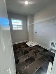 722 Greenwich Place, Richlands, NC 28574 — 6-bedroom home in Waverly Place, Richlands, NC, photo 14 of 24: eabb8fa8-b30e-49f3-a4f7-0db200c62dc3