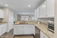 625 Millslough Lane, Sunset Beach, NC 28468 — 4-bedroom home in Shoreline Woods, Sunset Beach, NC, photo 10 of 38