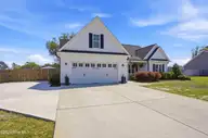 257 Darel Street, Rocky Point, NC 28457 — 4-bedroom home in Brick Chimney Landing, Rocky Point, NC, photo 3 of 51: 257_darel_st_003