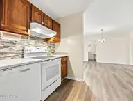 200 Royal Drive, Jacksonville, NC 28546 — 3-bedroom home in Regalwoods, Jacksonville, NC, photo 18 of 55
