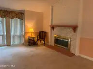 957 Sandavis Road, Southern Pines, NC 28387 — 3-bedroom home in Southern Pines, Southern Pines, NC, photo 6 of 61: IMG_6267