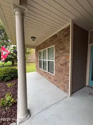 135 Dean Drive, Chocowinity, NC 27817 — 4-bedroom waterfront home in Cypress Corner, Chocowinity, NC, photo 6 of 40: IMG_2331