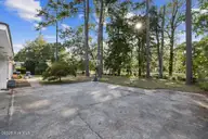 1304 Greenbriar Road, Kinston, NC 28501 — 4-bedroom home, Kinston, NC, photo 11 of 65: 11-1304 Greenbriar Rd-11