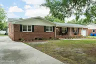 810 Bragg Drive, Wilmington, NC 28409 — 3-bedroom home in Pine Valley Estates, Wilmington, NC, photo 8 of 68: Seciond Driveway