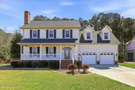 621 E Raintree Lane, Goldsboro, NC 27534 — 3-bedroom home in Raintree, Goldsboro, NC, photo 1 of 27: 01-621 E Raintree Ln-1