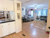 9101 Shady Forest Drive SW, Calabash, NC 28467 — 3-bedroom manufactured home in Shady Forest, Calabash, NC, photo 18 of 61