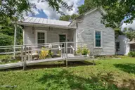 302 W 1st Street, Tarboro, NC 27886 — 2-bedroom home, Tarboro, NC, photo 3 of 26: 003-302West1stStreet-Tarboro-NC-27886-SM