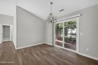 7112 Key Point Drive, Wilmington, NC 28405 — 3-bedroom home in Covil Estates, Wilmington, NC, photo 9 of 33