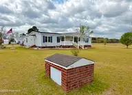1961 Becton Farm Road, Kinston, NC 28501 — 3-bedroom manufactured home, Kinston, NC, photo 9 of 67: IMG_5738