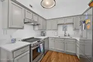 304 N Front Street Apt Q, Wilmington, NC 28401 — 1-bedroom condo in North Front Place, Wilmington, NC, photo 11 of 36