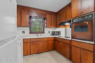 625 Powell Drive, Rocky Mount, NC 27804 — 3-bedroom home in Greenfield Park, Rocky Mount, NC, photo 24 of 27: Kitchen