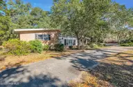 342 Pine Valley Drive, Wilmington, NC 28412 — 4-bedroom home in Pine Valley Estates, Wilmington, NC, photo 4 of 55: 58_342 pine valley dr-00058