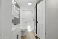 106 Paula Place, Jacksonville, NC 28540 — 3-bedroom manufactured home in Ellis Park, Jacksonville, NC, photo 19 of 26: 19_masterbathroom1