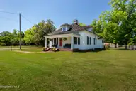 3405 Oaks Road, New Bern, NC 28560 — 3-bedroom home, New Bern, NC, photo 2 of 48: 20260518-Rock I (3423 of 1)