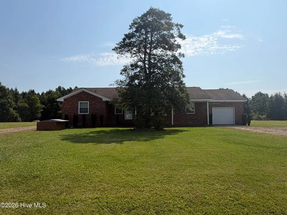 406 Woodruff Road, Selma, NC 27576 — 2-bedroom home, Selma, NC, photo 1 of 1: Front
