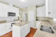 116 Palisades Way, New Bern, NC 28560 — 3-bedroom home in Lynnwood Highlands, New Bern, NC, photo 4 of 21