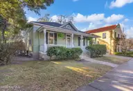 1706 Wrightsville Avenue, Wilmington, NC 28403 — 3-bedroom home in Carolina Place, Wilmington, NC, photo 3 of 64: 2_1706 wrightsville ave-00002