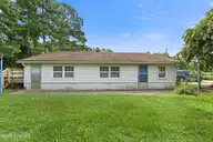 201 Blueberry Lane, New Bern, NC 28560 — 2-bedroom home, New Bern, NC, photo 21 of 31: DSC_1988