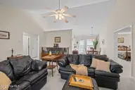 109 Sellhorn Boulevard, New Bern, NC 28562 — 3-bedroom home in Sellhorn Heights, New Bern, NC, photo 21 of 50: 21-web-or-mls-DSC_2204