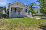 2055 Washington Street, Wilmington, NC 28401 — 2-bedroom home in Sunset Park, Wilmington, NC, photo 2 of 27