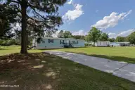 122 Woodbrook Drive, Midway Park, NC 28544 — 3-bedroom manufactured home in Woodbrook, Midway Park, NC, photo 1 of 47