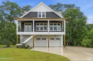 305 Landon Lane, Sneads Ferry, NC 28460 — 3-bedroom home in Marsh Haven Landing, Sneads Ferry, NC, photo 1 of 39