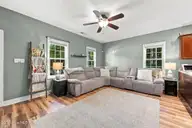 304 Raintree Circle, Jacksonville, NC 28540 — 3-bedroom home in Raintree, Jacksonville, NC, photo 8 of 46: 22-web-or-mls-RAD_5780 - edited