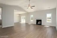 4029 Bluewater Boulevard, New Bern, NC 28562 — 3-bedroom home in Bluewater Rise, New Bern, NC, photo 7 of 58: 4029 Bluewater-66