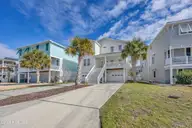 734 Cutter Court, Kure Beach, NC 28449 — 4-bedroom home in Kure Estates, Kure Beach, NC, photo 2 of 68: 002_img_9035_694