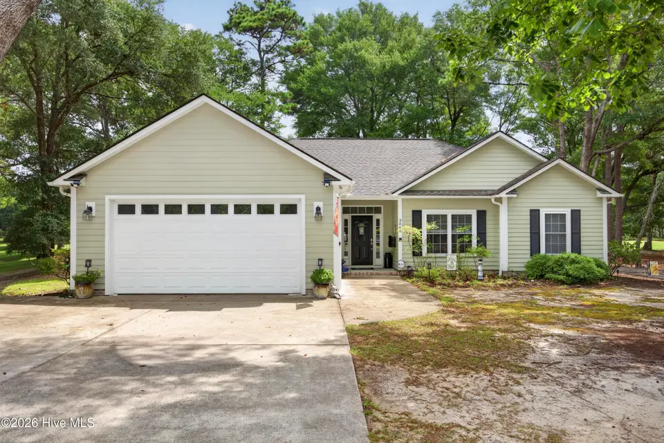 3060 Purple Finch Lane SW, Supply, NC 28462 — 3-bedroom home in Lockwood Folly, Supply, NC, photo 1 of 62